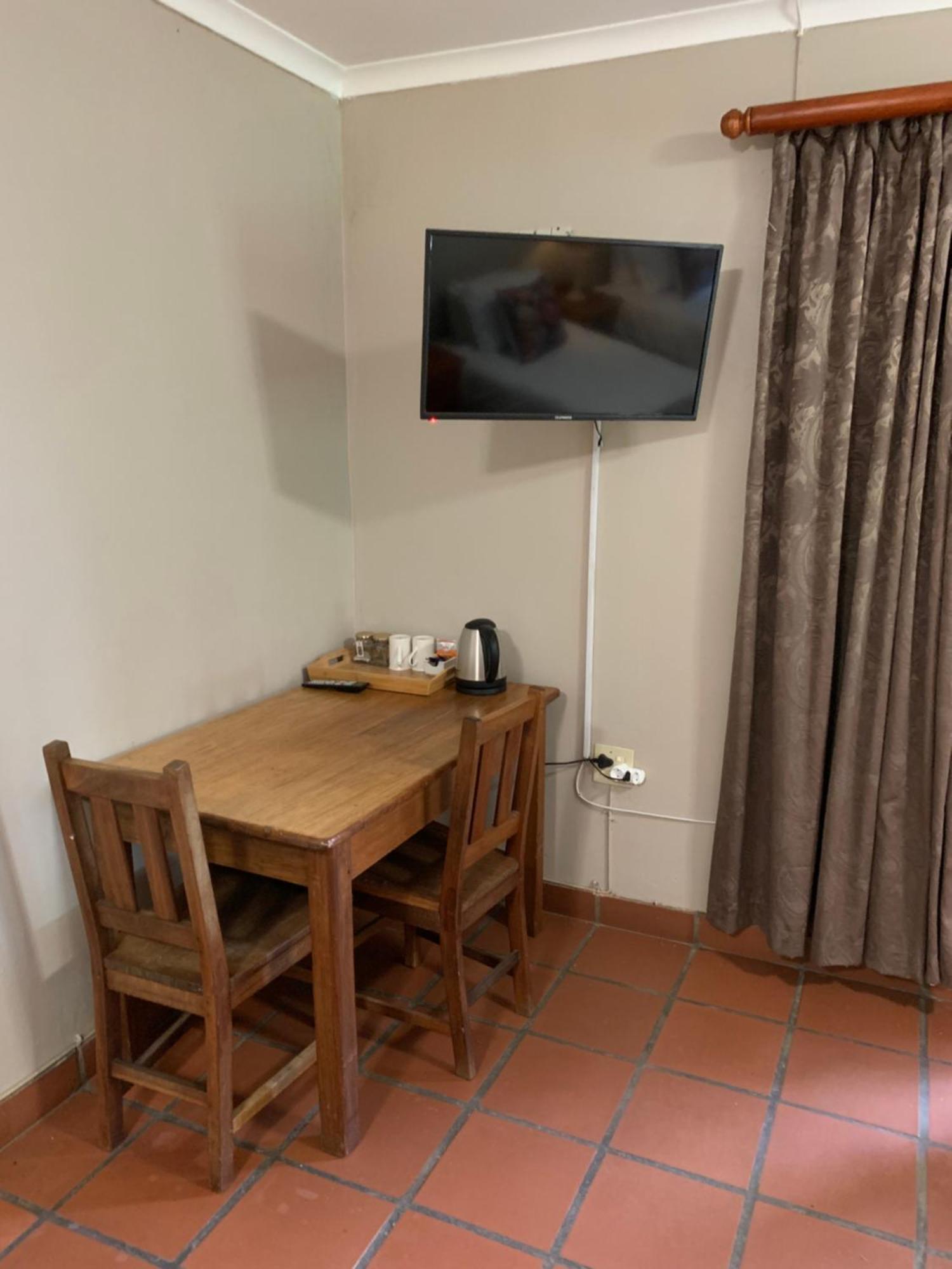 Barnyard Venue Hotell Ermelo Exteriör bild