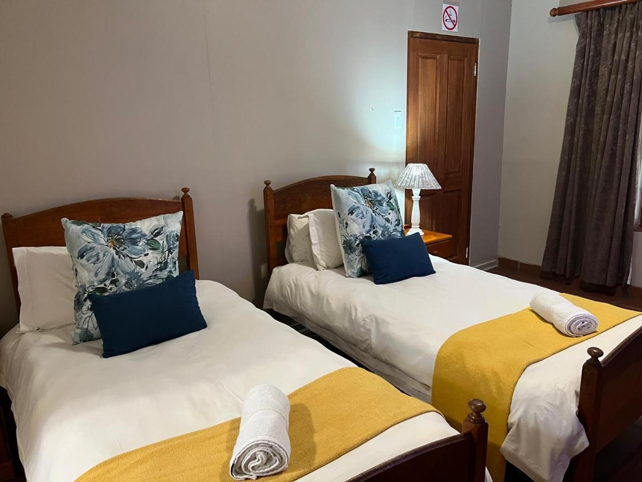 Barnyard Venue Hotell Ermelo Exteriör bild